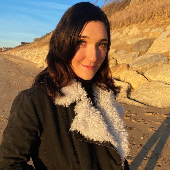 Meet your Posher, Emma - Picture 1 of 1